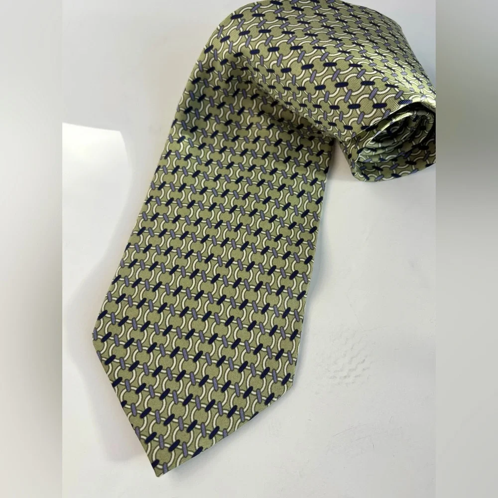 BR Silk Neck Tie Geometric Pattern Made in Italy EUC Green Blue‎ Cream